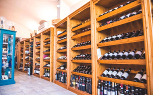 Italvin, votre caviste à Mons spécialisé dans les vins et spiritueux italiens Italvin, votre caviste à Mons spécialisé dans les vins et spiritueux italiens